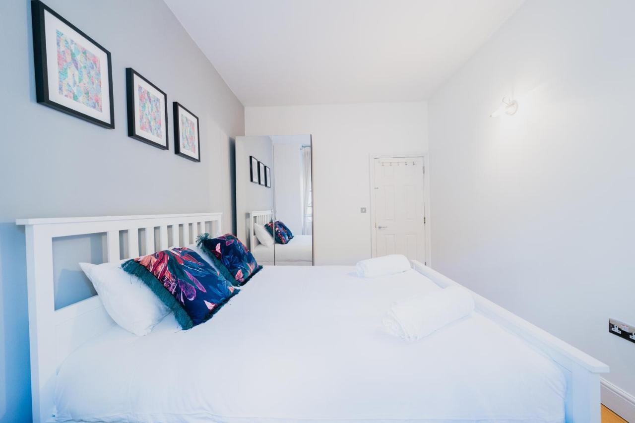 Covent Garden 2-Bedroom Apartment London Kültér fotó
